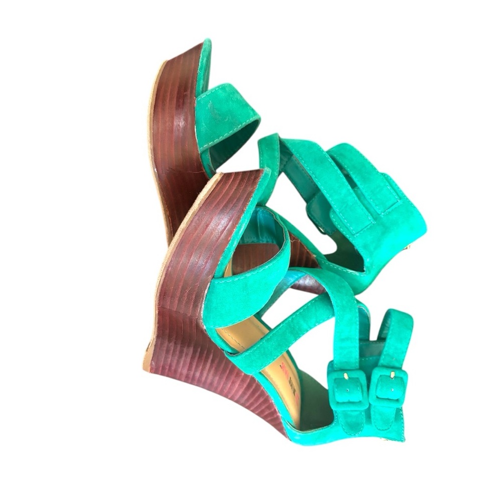 JustFab Green Suede Crisscross Wedge Sandals – Size 7 Platform Heels Never Worn - Picture 5 of 5